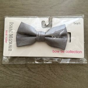 Brand new Isaac Mizrahi boys silver bowtie